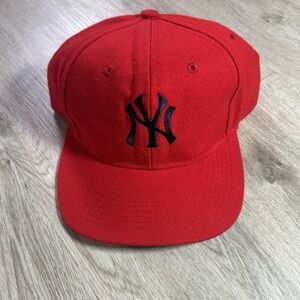 VTG New York Yankees Hat Snapback MLB Baseball Logo 7 Red Wool Blend Cap‎